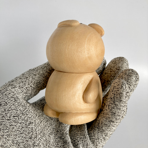 木彫り　ブタちゃん 木彫りのぶたさん再開！そしていきなり彫るのはお尻(笑) | 木彫り