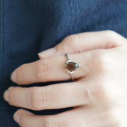 スモーキークオーツペアシェイプローズカット＊ハートモチーフリング《送料無料》PY-263 7枚目の画像