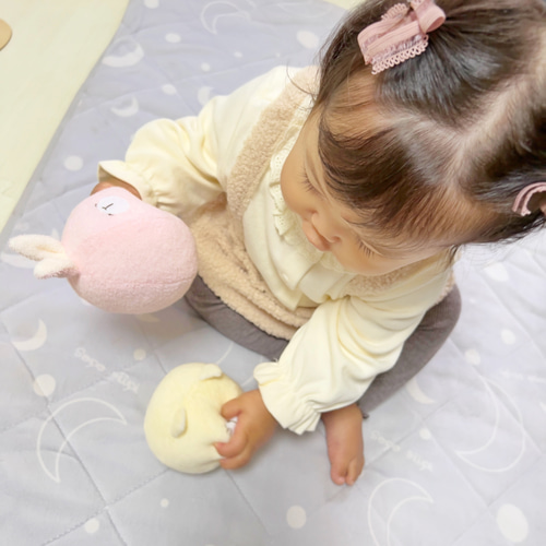 うさぎさんのベビーボール☆鈴入り☆布ボール☆ラトル☆ガラガラ