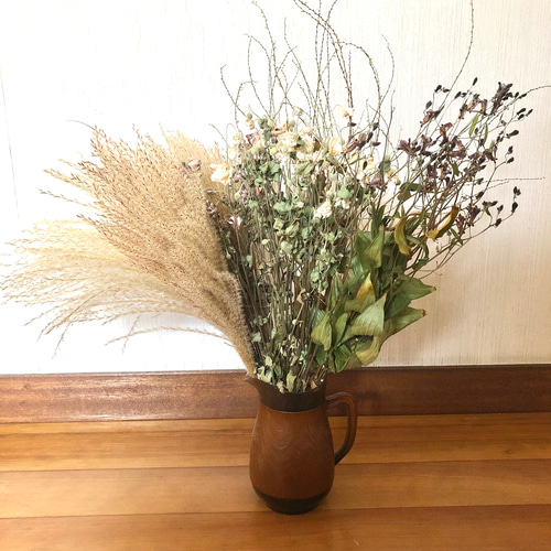 シュウメイギク ホトトギス ご確認用 ホトトギスとシュウメイギク | 時