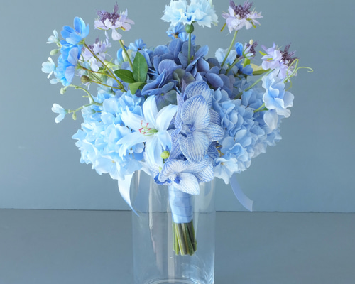 淡ブルーのウェディングブーケ アーティフィシャルフラワー