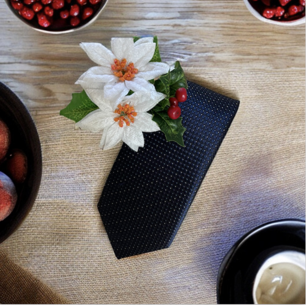 京都右京silkネクタイ　日本の紳士達よ！「今いる場所で輝く人に」