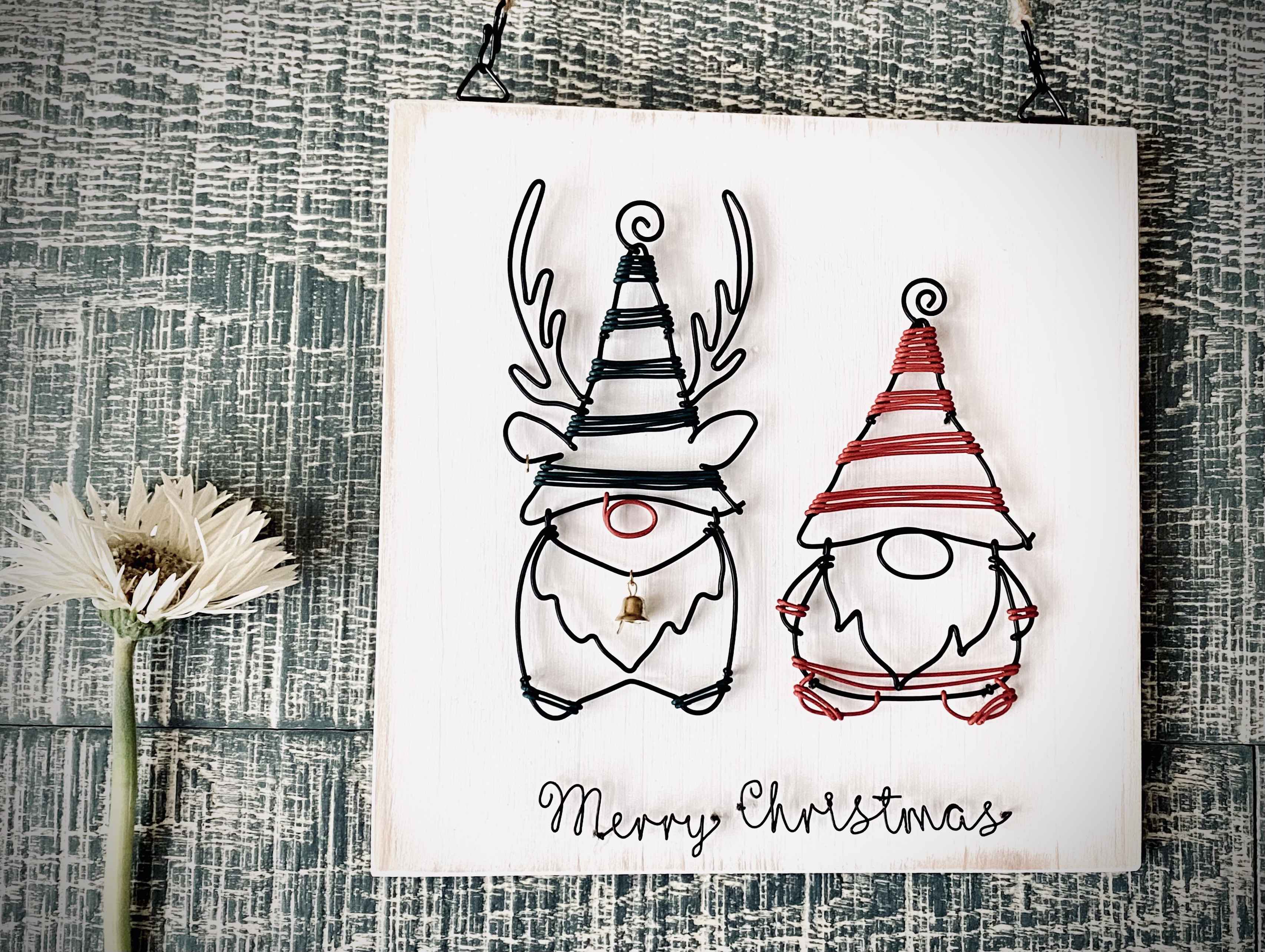 『クリスマス2025』サンタとトナカイのワイヤーパネル