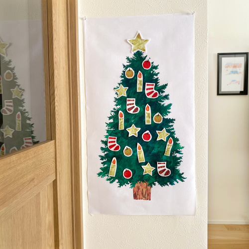 ギフトBOX入り】ペタペタ貼れる！『もみの木』クリスマスツリー