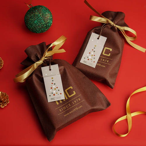 刻印可】すっきり薄く「ほどよく小さい」二つ折りミニ財布 ヴァケッタ