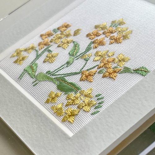 菜の花 刺繍フレーム 絹糸と金糸の日本刺繡 壁飾り インテリア