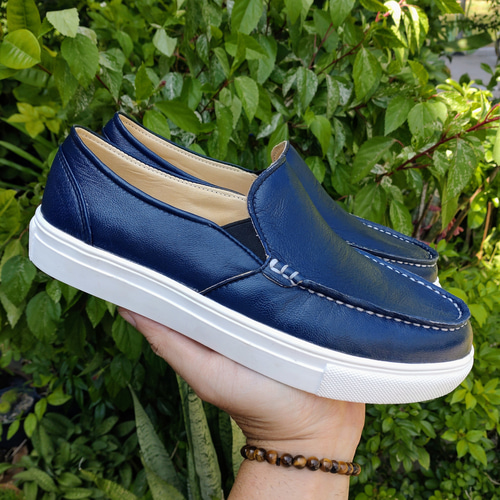 ◇本革ローファー◇男女兼用◇スニーカーソール仕様◇無地◇シンプル