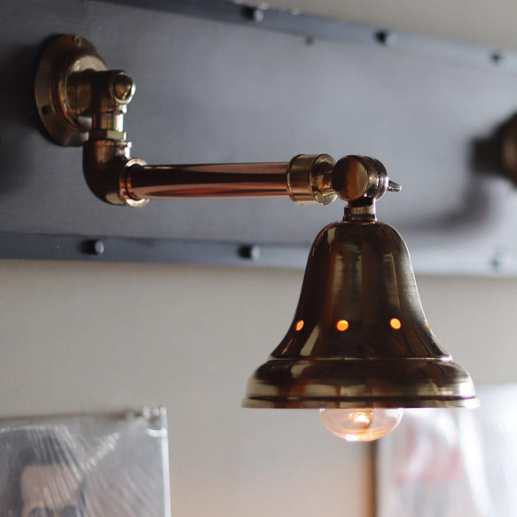 工業系壁掛け照明｜真鍮製山型シェード＆銅製配管インダストリアルブラケットライト◆おしゃれ/カフェ/店舗/真鍮壁付け照明 白熱球