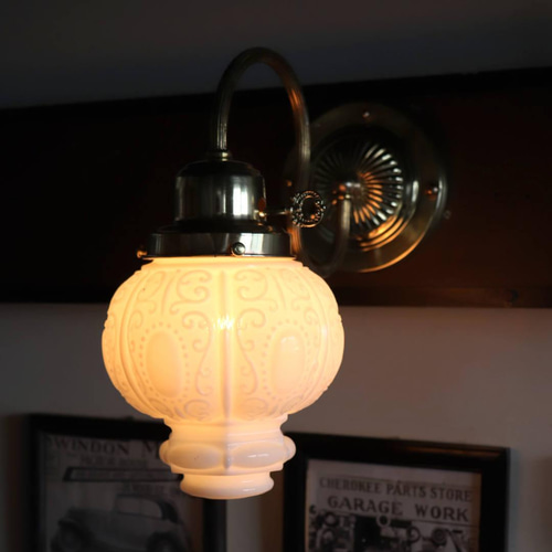 【アンティークライト】ミルクガラス　真鍮　昭和レトロ　 照明　ビンテージ ヴィンテージ ミルクガラスランプ | BLOG