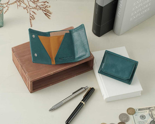 刻印可】カードが重ねて10枚入る、最小クラス三つ折りミニ財布 ヴァ