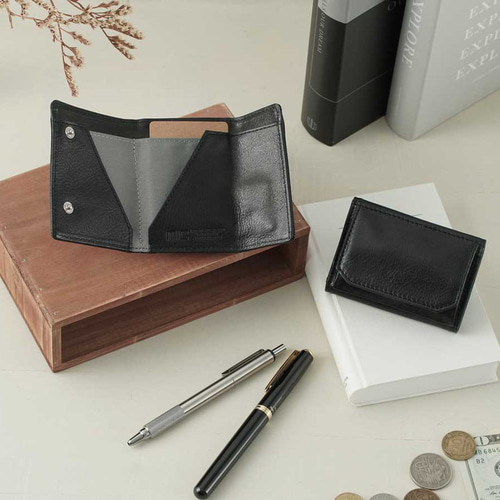 刻印可】カードが重ねて10枚入る、最小クラス三つ折りミニ財布 ヴァ