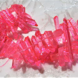 クリスタル（水晶）　氷柱（ナゲット）ピンク　1連　クリーマ最安 4枚目の画像