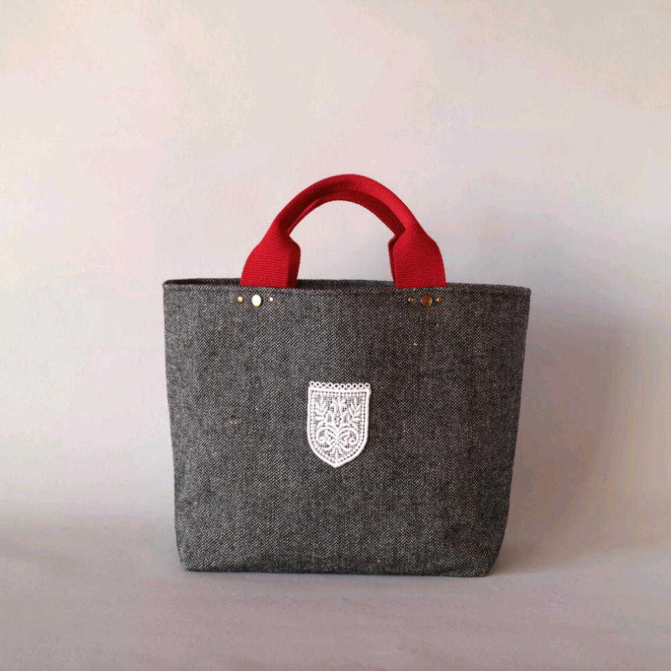 レースエンブレム　ツイードバッグ　麻混ウール