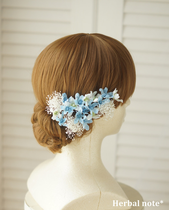 ブルースターの髪飾り　造花　成人式　結婚式　卒業式　ヘッドドレス　ヘッドパーツ 2枚目の画像