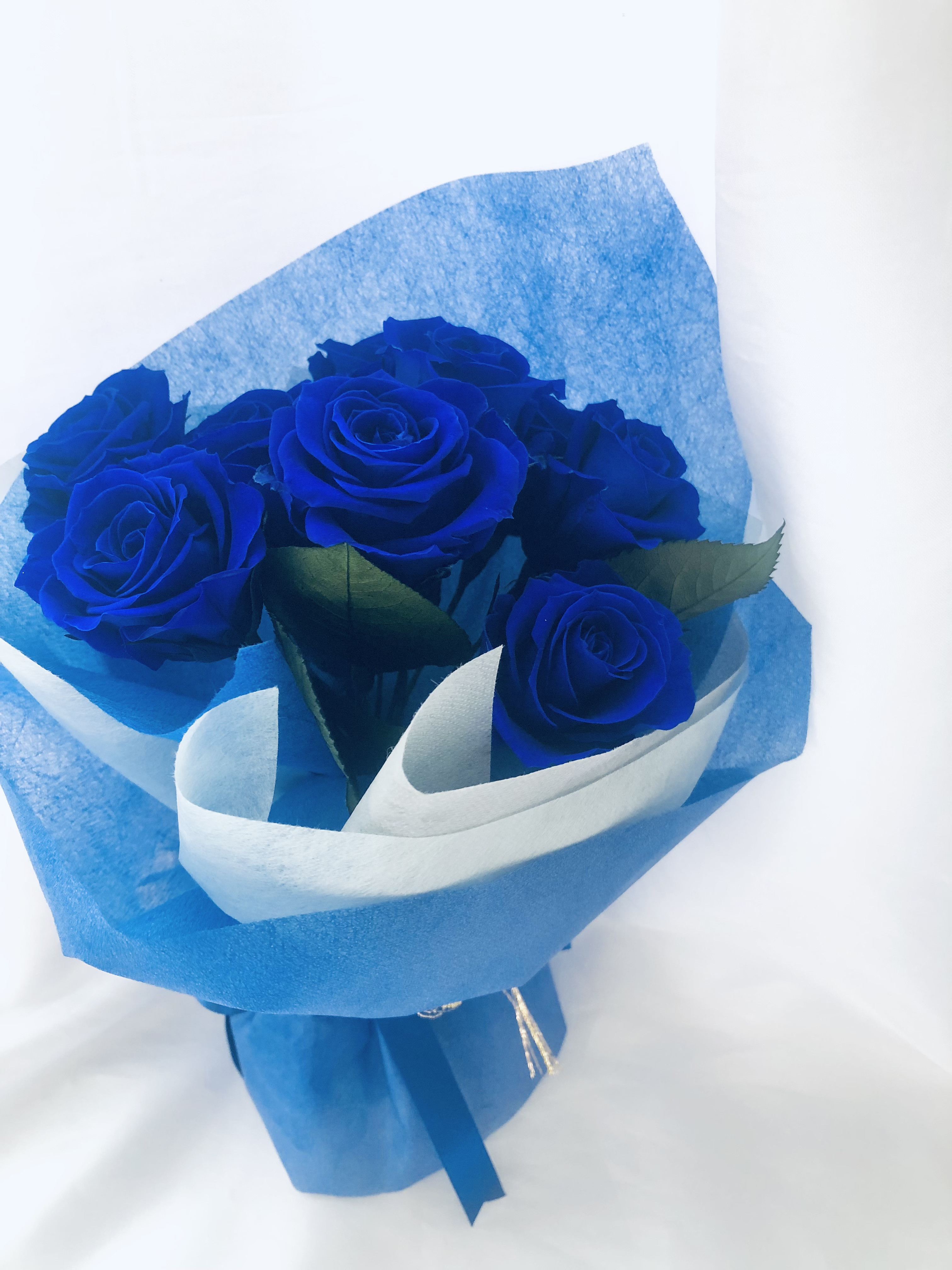プリザーブドフラワー青い薔薇9輪花束