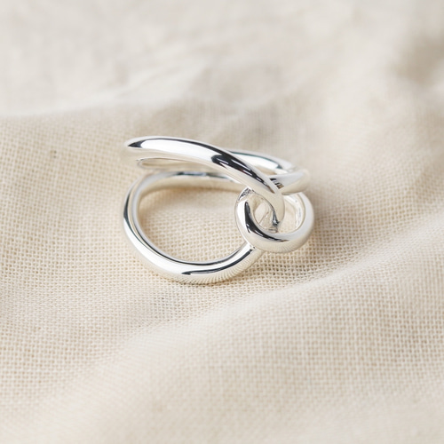 定番 人気のノットリング（結び）大ぶり 【Silver925】 ◇ シルバー