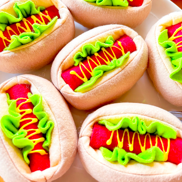 おままごと☆フェルトのパン屋さん18個セット　トング&トレイ付き 14枚目の画像