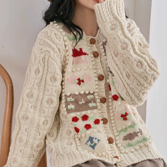 手編み  セーター  手編み+フック+ハンド刺繍  冬の保温  贈り  ベージュ 4枚目の画像