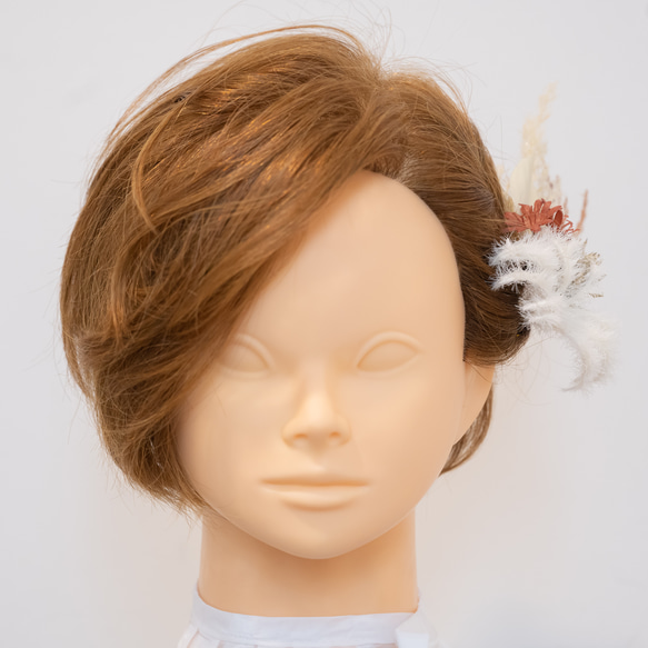 【ショートヘアーやベリーショートの花嫁様に】ドライフラワー風ヘッドパーツA　秋冬のBOHOウェディングの髪飾り 6枚目の画像