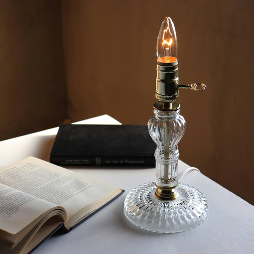 アンティークカットガラスクリアライトスタンド