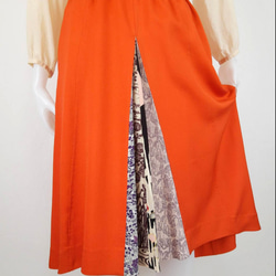 着物リメイク 送料無料 橙色の元気スカート 2枚目の画像