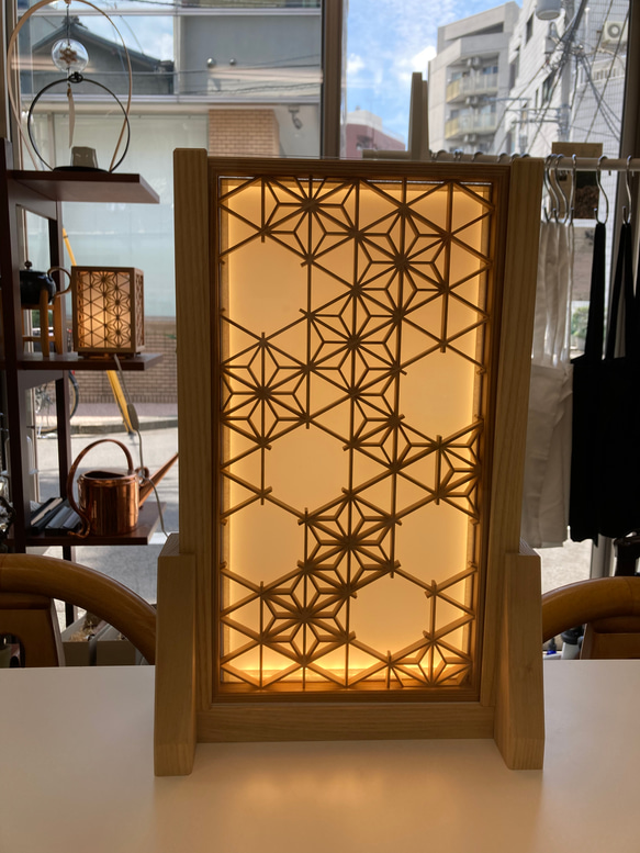 組子パネルを使った照明　受注生産 