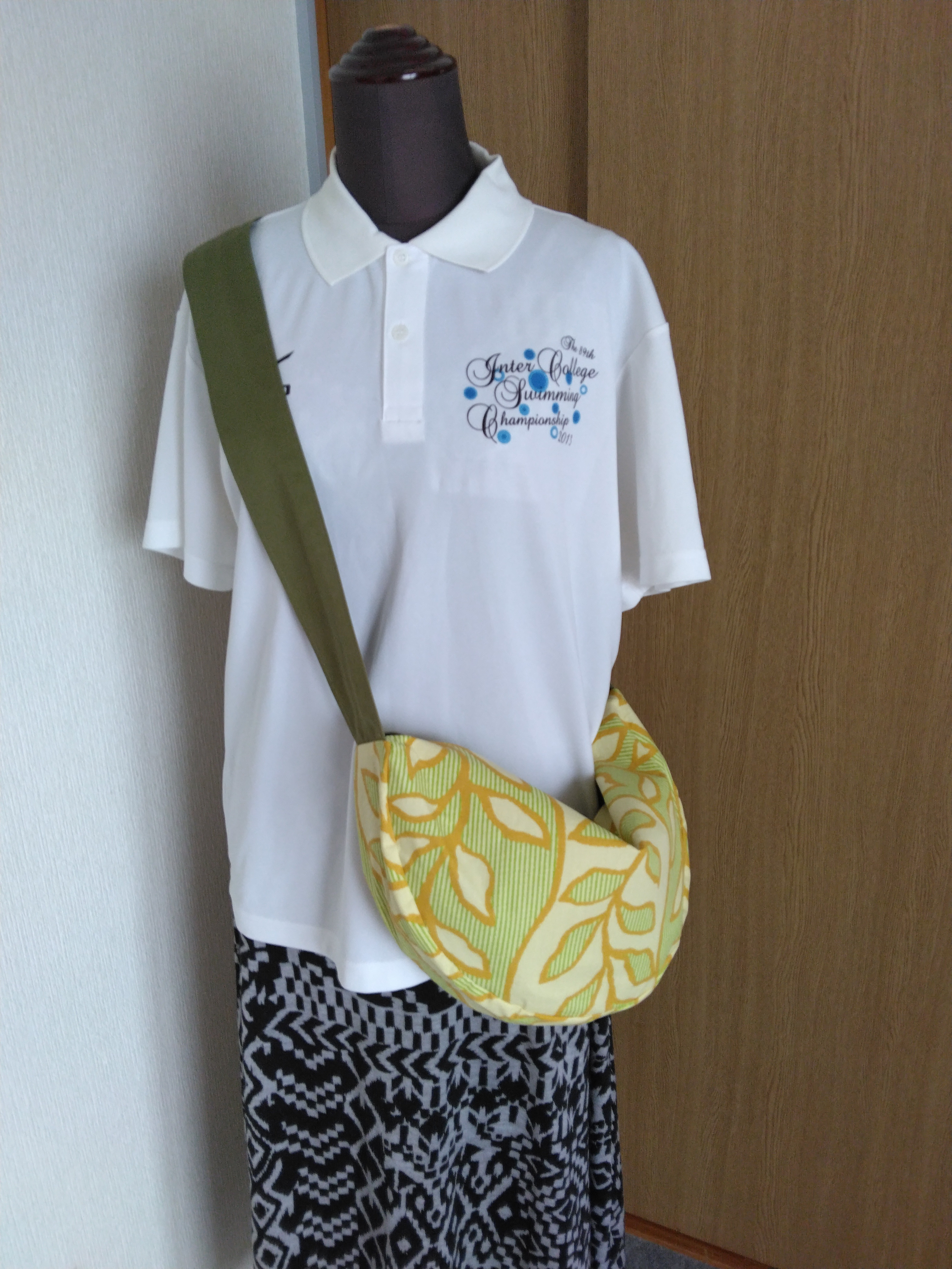 simple project ショルダーバッグ クロワッサン SIMPLE PROJECT SLEEVE