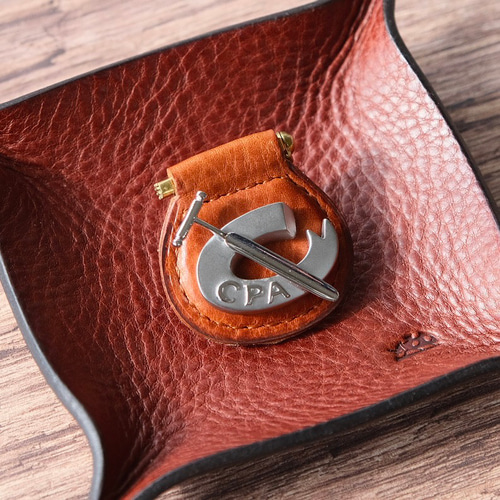 チーズプロフェッショナルバッジの革の台布 台座 レザー ブローチ