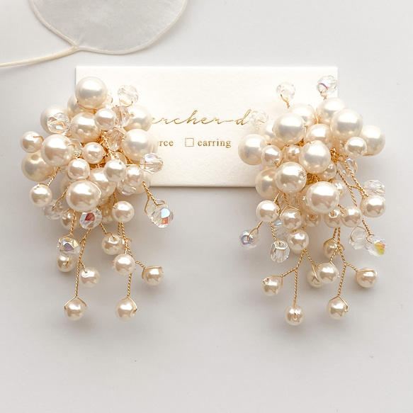 白色天然珍珠花束耳環 | 婚禮 | 新娘 | 特殊場合 [補貨] 第5張的照片
