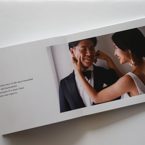 結婚式＆前撮りアルバム PREMIUM 26p 51-70cut［表紙写真あり］ その他