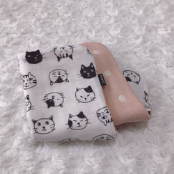 1061．大人可愛い 白黒猫柄のふわふわ8重ガーゼハンカチ 再販2