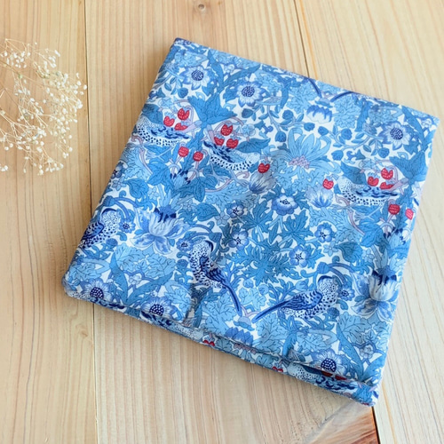 フック 様 strawberryThief きんちゃく