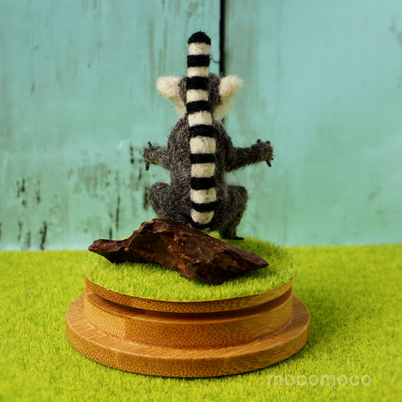 フェルティング彫刻petit・U動物園シリーズ　ワオキツネザルのオカヤン　☆羊毛フェルティング☆あかころ☆ 