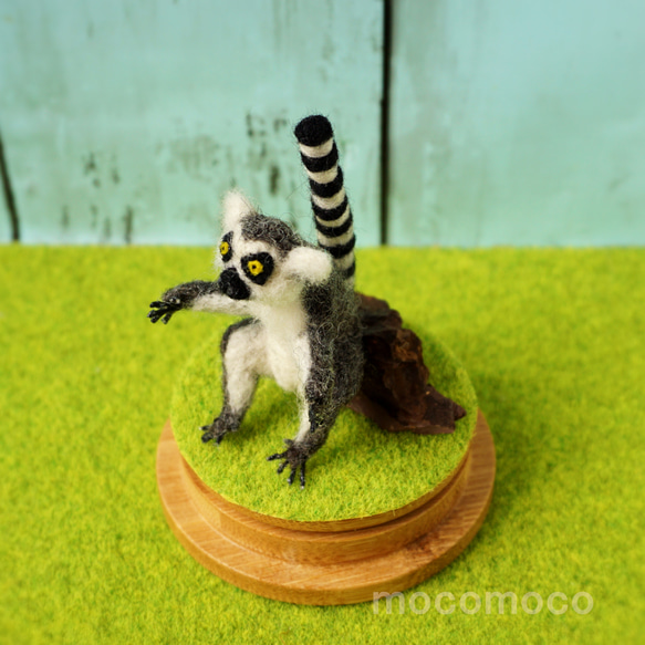 フェルティング彫刻petit・U動物園シリーズ　ワオキツネザルのオカヤン　☆羊毛フェルティング☆あかころ☆ 