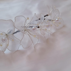 ホワイトクリアのヘアピン ヘッドドレス 4枚目の画像