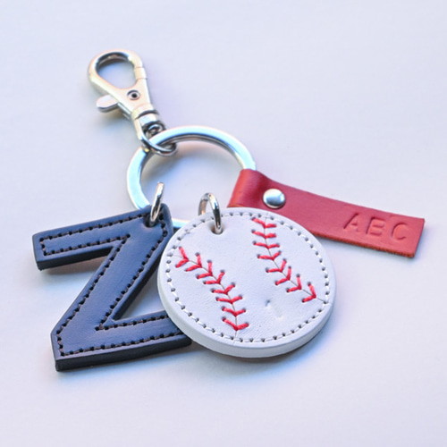 限定セール】卒業・卒団記念に！[野球ボールキーホルダー]背番号刻印