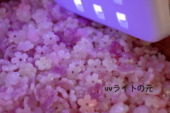 色が変わる　桜とローズクォーツのブローチ　 14枚目の画像