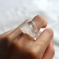 ［洞窟の鉱石］水晶 ガラス リング glass ring 1枚目の画像