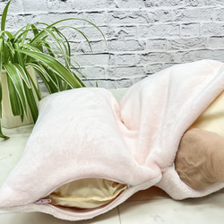 【頭が置ける‼︎】リアルダウンたっぷり使用ペットベッド　＋　ふわふわ専用カバーセット　クッション　犬猫用 8枚目の画像