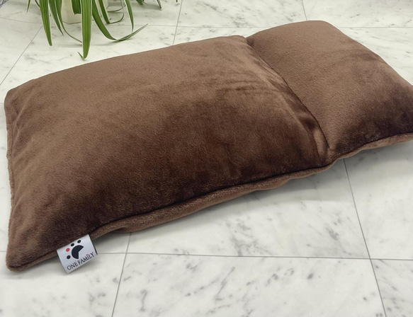 【頭が置ける‼︎】リアルダウンたっぷり使用ペットベッド　＋　ふわふわ専用カバーセット　クッション　犬猫用 4枚目の画像