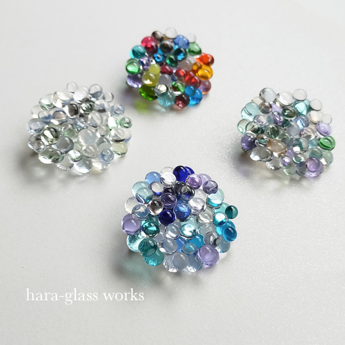 ガラスのつぶつぶブローチ ブルーミックス ブローチ hara-glass 通販 