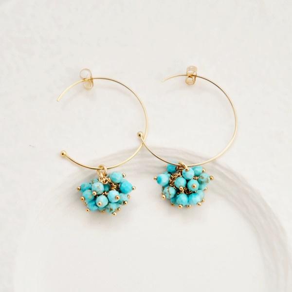 ターコイズのフープピアス