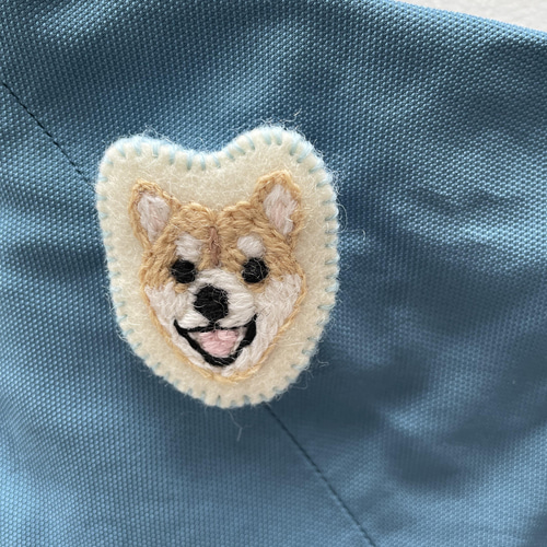 柴犬刺繍ブローチ ブローチ mu-made 通販 12986005｜Creema(クリーマ) 