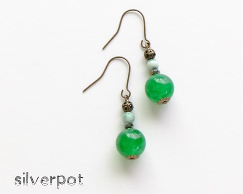 インドグリーン宝石ピアス 天然石ピアス まるまるロングピアス 14kgf pierced earrings