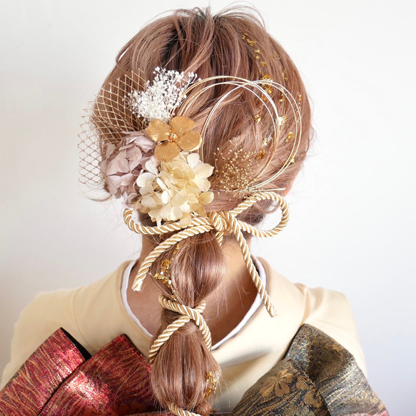 O90  ロープアレンジ　ドライフラワー　髪飾り ベージュ　ゴールド　卒業式　袴　成人式　振袖　結婚式 4枚目の画像