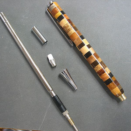 寄木木軸ペン 寄木】木軸シャープペン（0.5㎜）色とりどりの木材が綺麗【即日発送