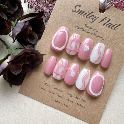 85》韓国 うねうね ピンク ぷっくり ネイルチップ シェル