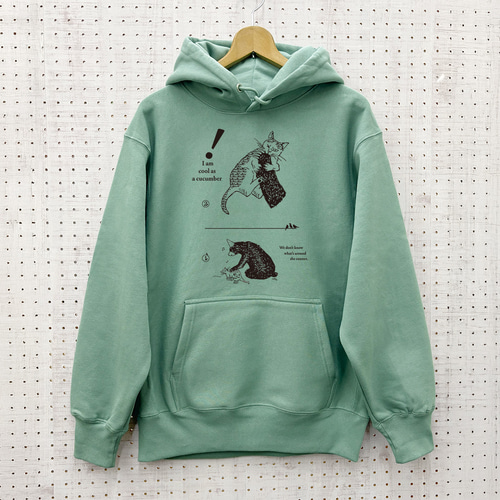 とても冷静 猫と熊 極厚 裏起毛 パーカー スモーキーグリーン メンズ