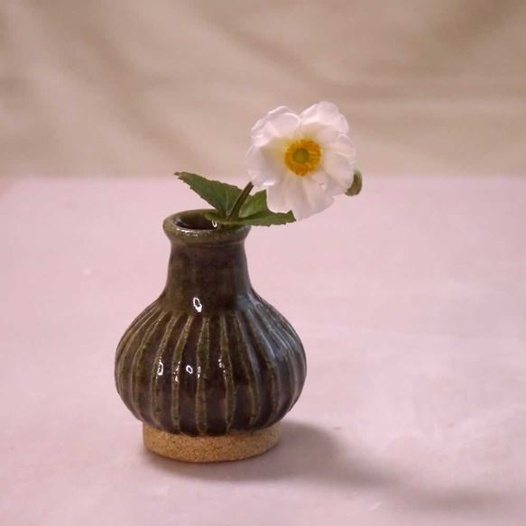 小花瓶「筱木織部」（陶瓷花瓶） 第3張的照片