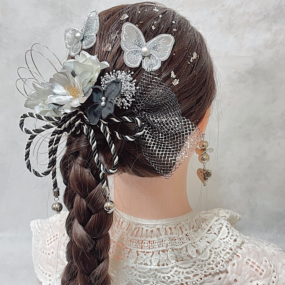 成人式　シルバーブラック蝶々髪飾り　卒業式　結婚式　成人式髪飾り　卒業式髪飾り　袴　水引き　水引き髪飾り